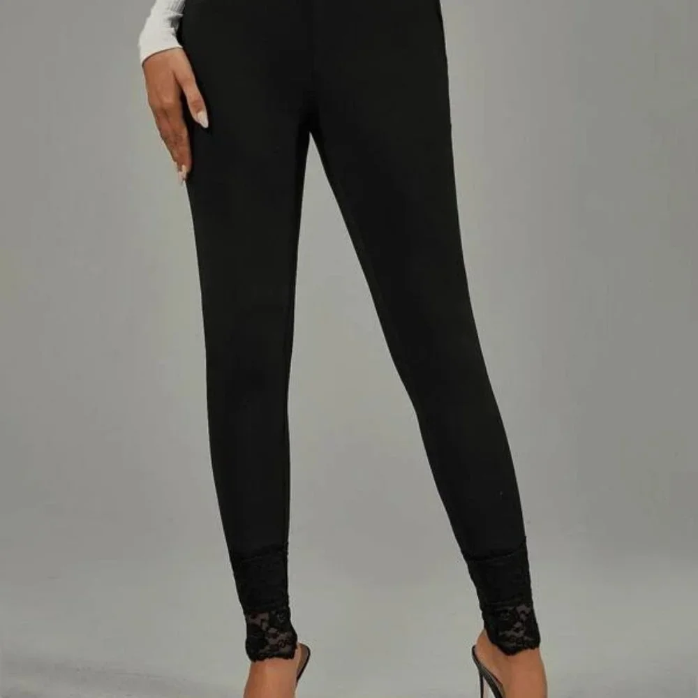 Black Lace Hem Leggings in XS - Picture 2 of 3